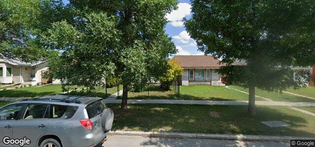 Larawan ng 75 Kinver Avenue sa Winnipeg, Manitoba