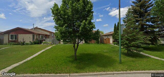 Larawan ng 82 Avery Drive sa Winnipeg, Manitoba