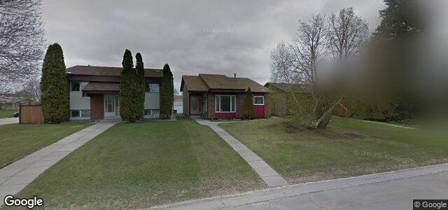 Larawan ng 83 Garden Grove Drive sa Winnipeg, Manitoba