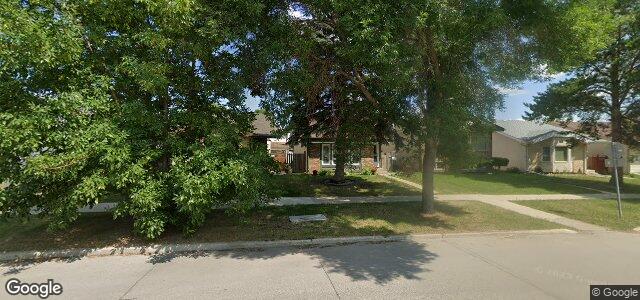 Larawan ng 83 Kinver Avenue sa Winnipeg, Manitoba