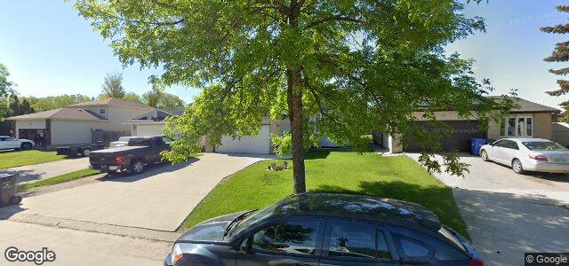 Larawan ng 83 Poplynn Drive sa Winnipeg, Manitoba