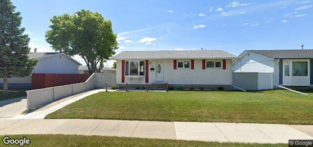 Larawan ng 86 Eckhardt Avenue sa Winnipeg, Manitoba