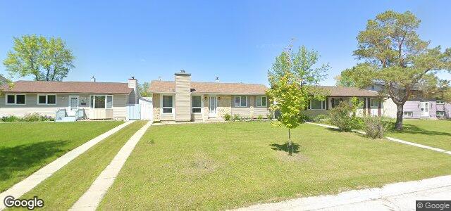 Larawan ng 87 Sanderson Avenue sa Winnipeg, Manitoba
