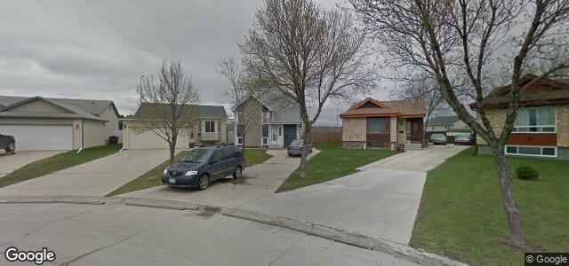 Larawan ng 90 Barnham Crescent sa Winnipeg, Manitoba
