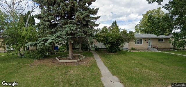 Larawan ng 94 Inglis Street sa Winnipeg, Manitoba
