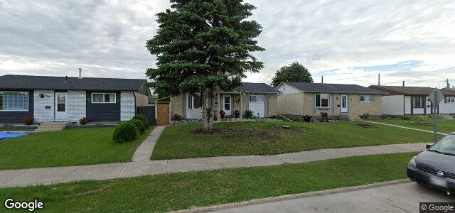 Larawan ng 98 Gainsborough Cove sa Winnipeg, Manitoba