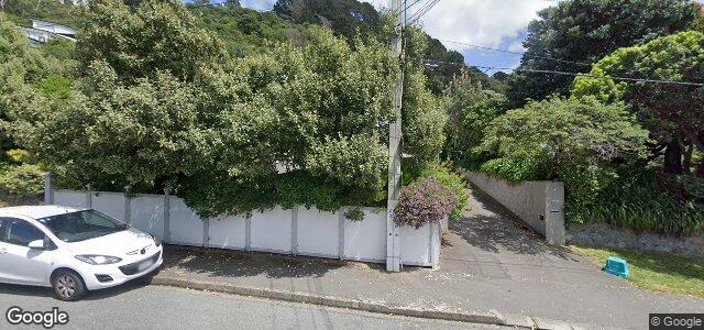 Larawan ng 98 Inglis Street sa Winnipeg, Manitoba