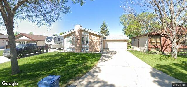Larawan ng 99 Charter Drive sa Winnipeg, Manitoba