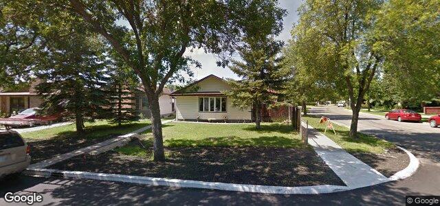 Larawan ng 100 Rockspur Street sa Winnipeg, Manitoba