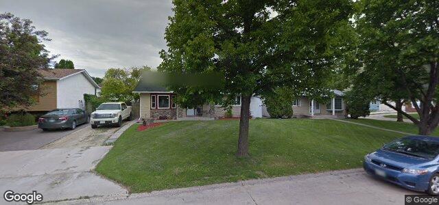 Larawan ng 102 Lemmen Drive sa Winnipeg, Manitoba