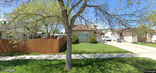 Larawan ng 1066 London Street sa Winnipeg, Manitoba