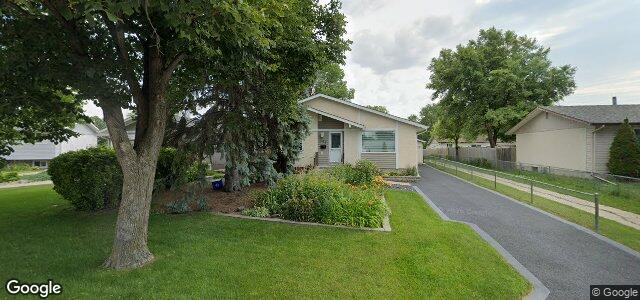 Larawan ng 107 Reay Crescent sa Winnipeg, Manitoba