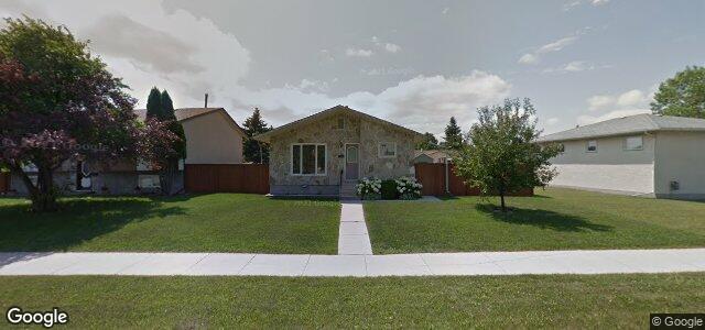 Larawan ng 1072 Mcleod Avenue sa Winnipeg, Manitoba