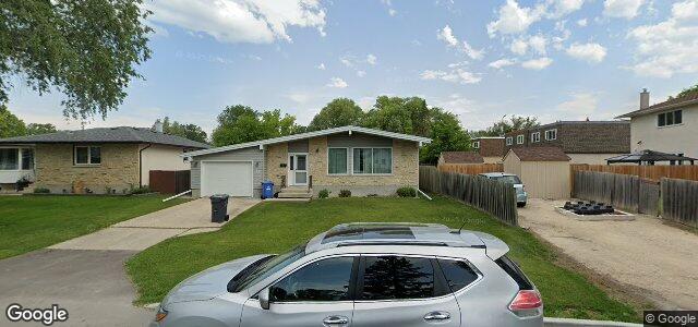 Larawan ng 11 Flett Avenue sa Winnipeg, Manitoba