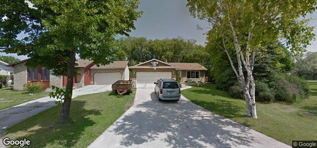 Larawan ng 111 Amelia Crescent sa Winnipeg, Manitoba