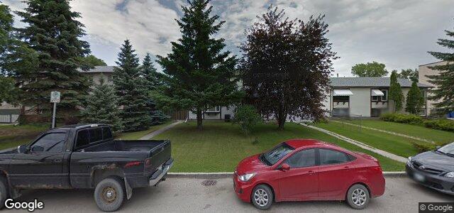 Larawan ng 1115 Kimberly Avenue sa Winnipeg, Manitoba