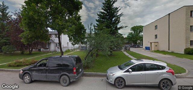 Larawan ng 1121 Kimberly Avenue sa Winnipeg, Manitoba