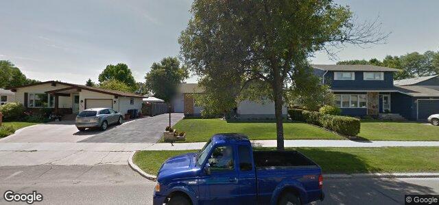 Larawan ng 116 Tu-Pelo Avenue sa Winnipeg, Manitoba