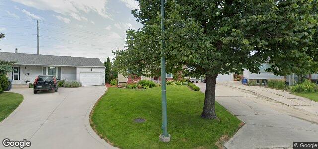 Larawan ng 119 Reay Crescent sa Winnipeg, Manitoba