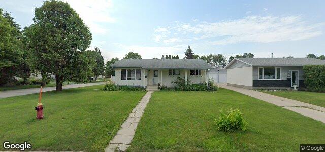 Larawan ng 122 Reay Crescent sa Winnipeg, Manitoba