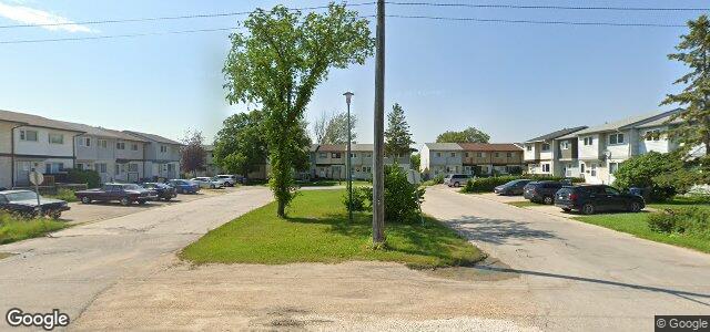 Larawan ng 1270 Molson Street sa Winnipeg, Manitoba