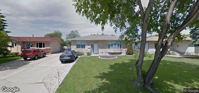 Larawan ng 130 Amelia Crescent sa Winnipeg, Manitoba