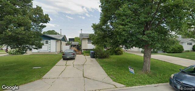 Larawan ng 131 Reay Crescent sa Winnipeg, Manitoba