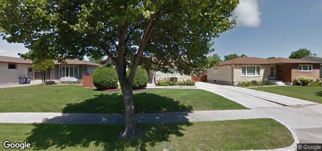 Larawan ng 133 Tu-Pelo Avenue sa Winnipeg, Manitoba