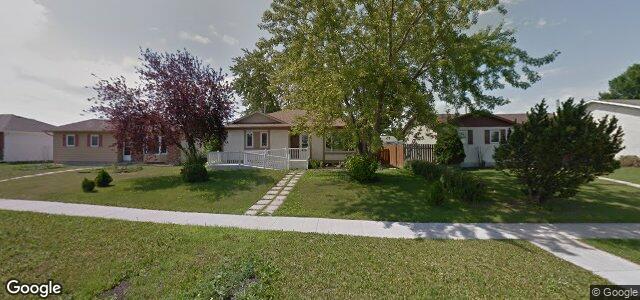 Larawan ng 136 Grassie Boulevard sa Winnipeg, Manitoba