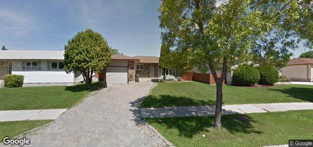 Larawan ng 137 Tu-Pelo Avenue sa Winnipeg, Manitoba