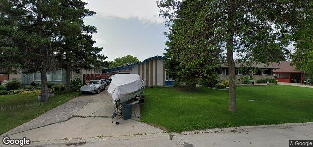 Larawan ng 14 De Jong Crescent sa Winnipeg, Manitoba