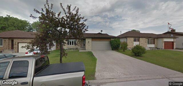 Larawan ng 14 Jeffrey Crescent sa Winnipeg, Manitoba