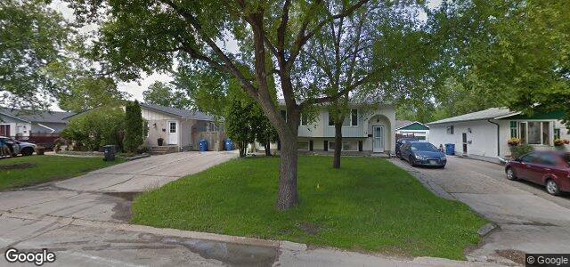 Larawan ng 14 Reay Crescent sa Winnipeg, Manitoba