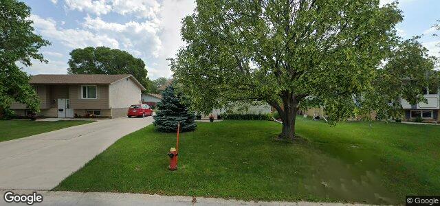 Larawan ng 15 Bonnydoon Place sa Winnipeg, Manitoba