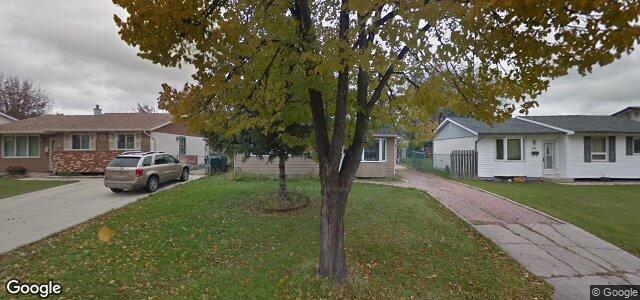 Larawan ng 15 Werrell Crescent sa Winnipeg, Manitoba