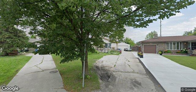 Larawan ng 159 Reay Crescent sa Winnipeg, Manitoba