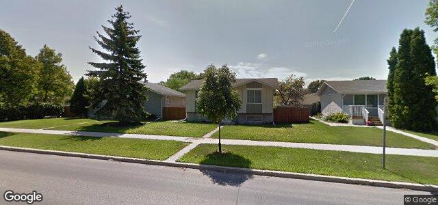Larawan ng 168 Tu-Pelo Avenue sa Winnipeg, Manitoba