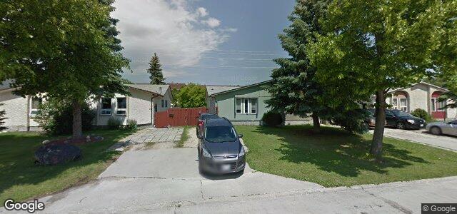 Larawan ng 19 Amelia Crescent sa Winnipeg, Manitoba