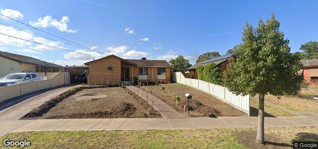 Larawan ng 19 Marchant Crescent sa Winnipeg, Manitoba