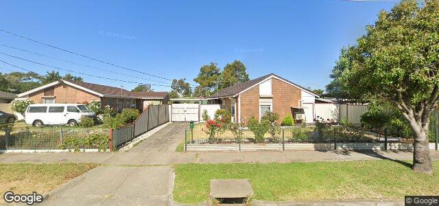 Larawan ng 2 Marchant Crescent sa Winnipeg, Manitoba