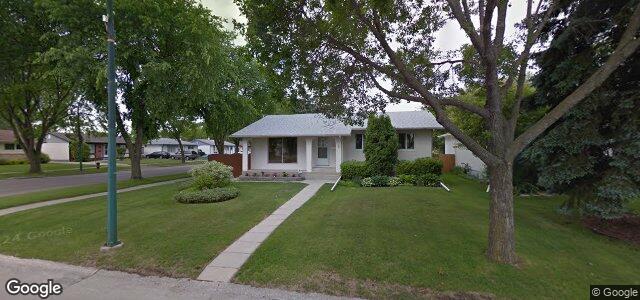 Larawan ng 2 Meighen Bay sa Winnipeg, Manitoba