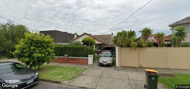 Larawan ng 2 Snowdon Avenue sa Winnipeg, Manitoba