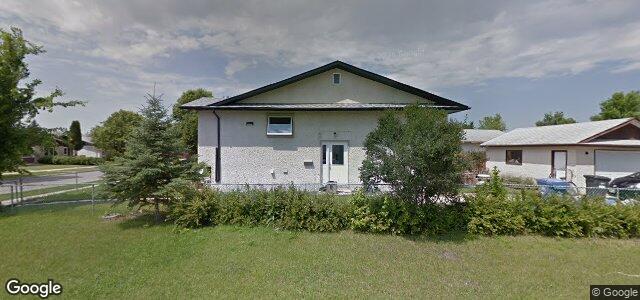 Larawan ng 201 Tu-Pelo Avenue sa Winnipeg, Manitoba
