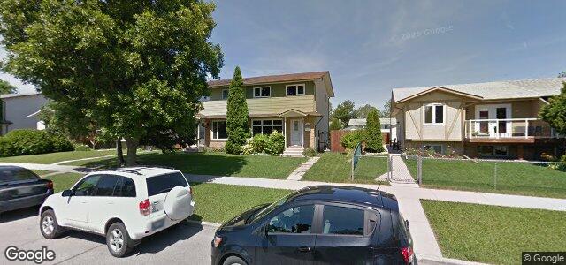 Larawan ng 205 Tu-Pelo Avenue sa Winnipeg, Manitoba