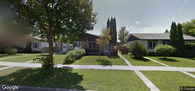 210 Tu-Pelo Avenue（加拿大曼尼托巴省温尼伯市）房屋照片