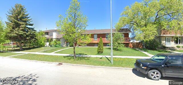Larawan ng 219 Tu-Pelo Avenue sa Winnipeg, Manitoba