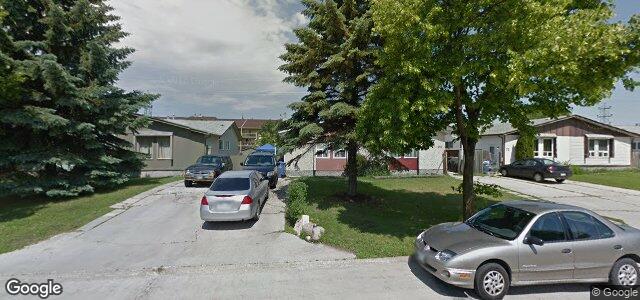 Larawan ng 23 Amelia Crescent sa Winnipeg, Manitoba