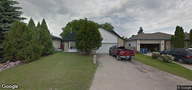 Larawan ng 26 Jeffrey Crescent sa Winnipeg, Manitoba