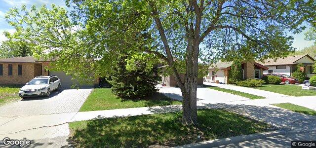 Larawan ng 272 Tu-Pelo Avenue sa Winnipeg, Manitoba