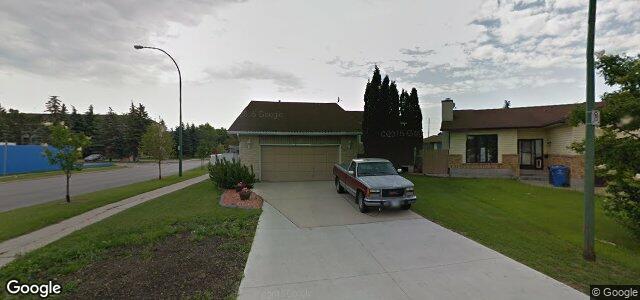 Photo of 3 Jeffrey Crescent in Winnipeg, Manitoba